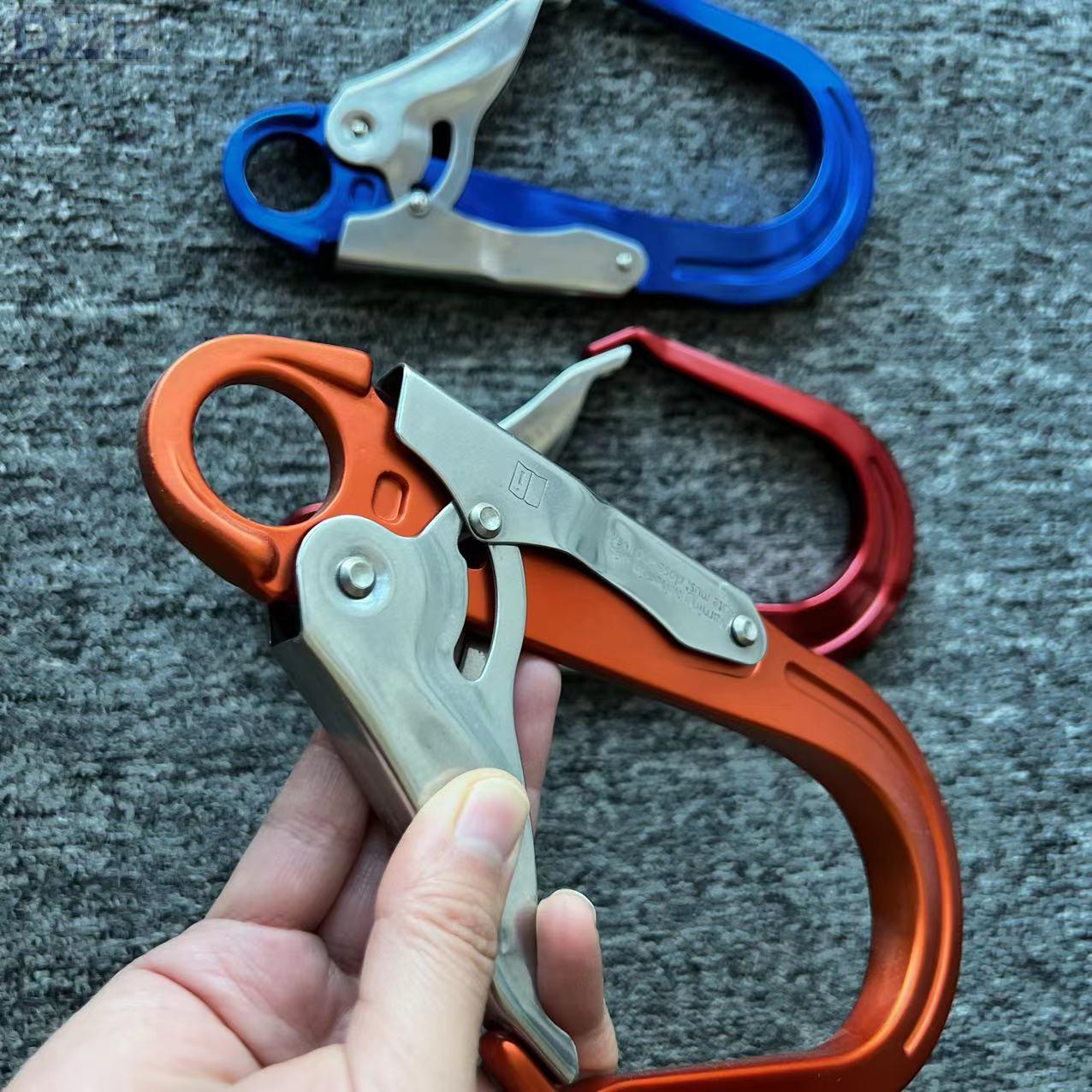 harness hooks for sale.jpg