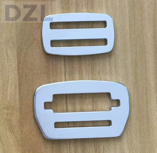 Mating buckles for safety harnesses.png
